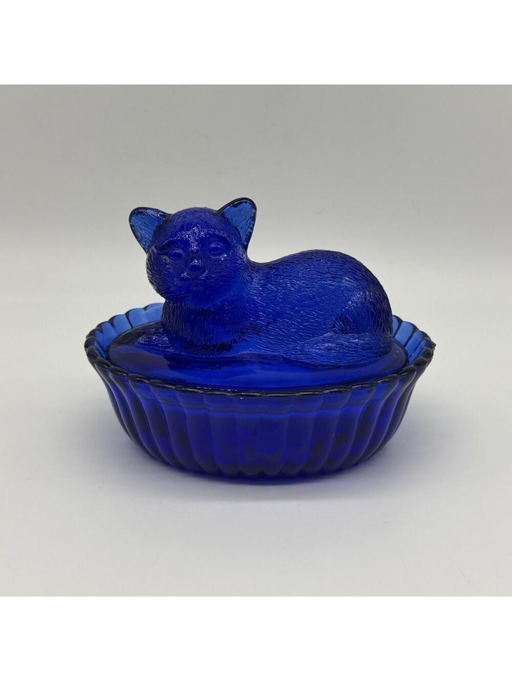 Westmoreland Cobalt Blue Nesting Cat Design Candy Dish 5.5” Vintage